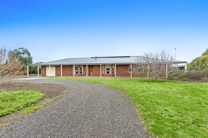 9 Dora Court, Bannockburn VIC 3331, Bannockburn - Thumbnail 2