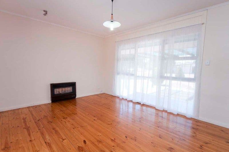 18 Blackmore Avenue, Leongatha, VIC, 3953, Leongatha - Thumbnail 8
