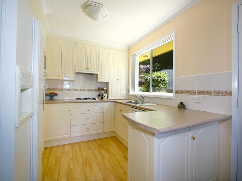 28 Nardoo Crescent, THIRROUL NSW 2515, Thirroul - Thumbnail 4