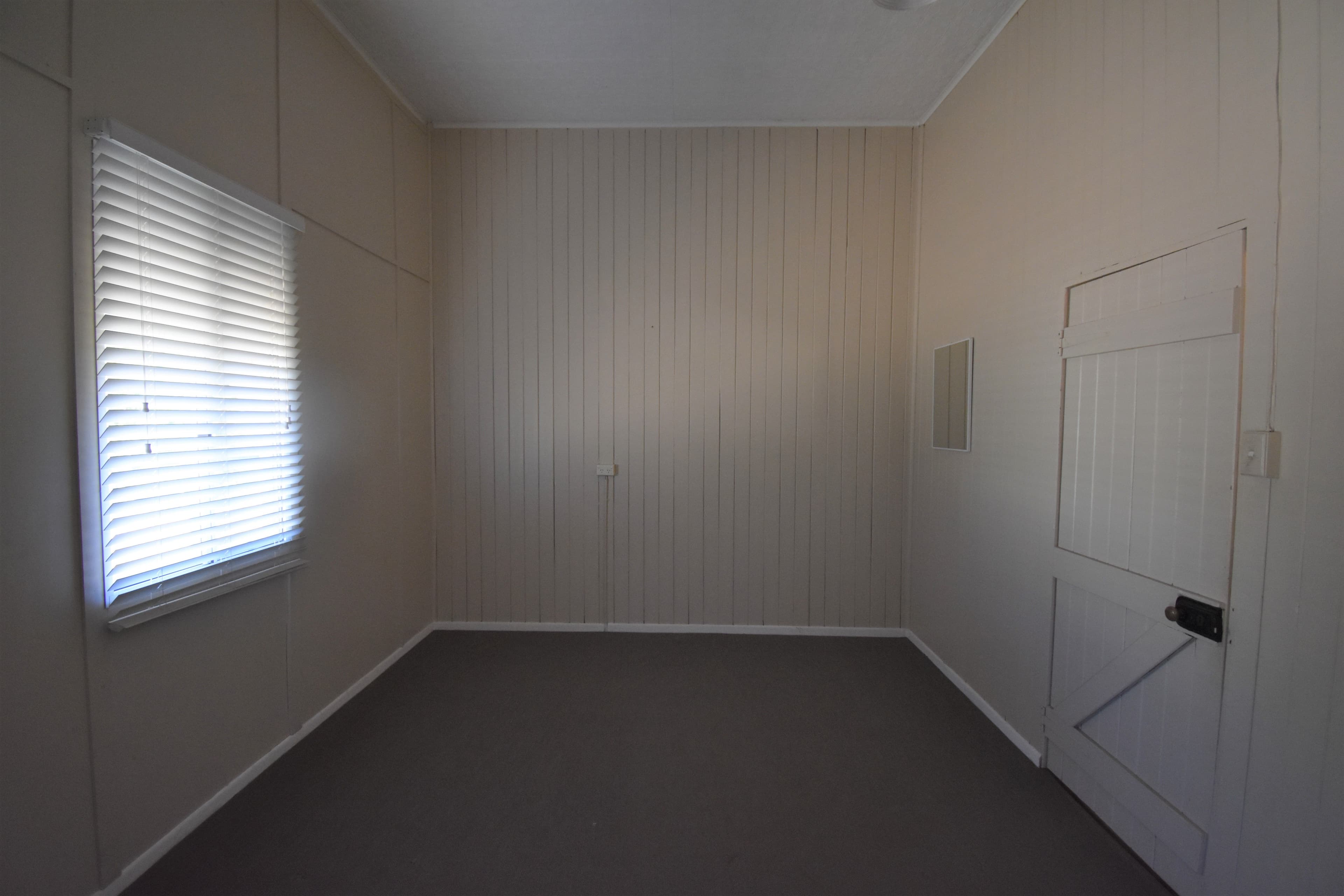 54 Willow Street, Barcaldine QLD 4725, Barcaldine - Thumbnail 6