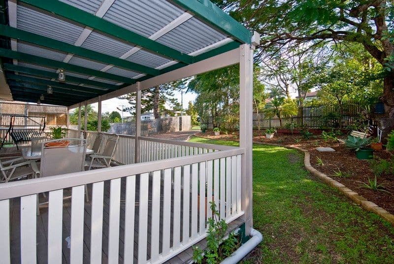 19 Trevelloe Street, ROCHEDALE SOUTH QLD 4123, Rochedale South - Thumbnail 2