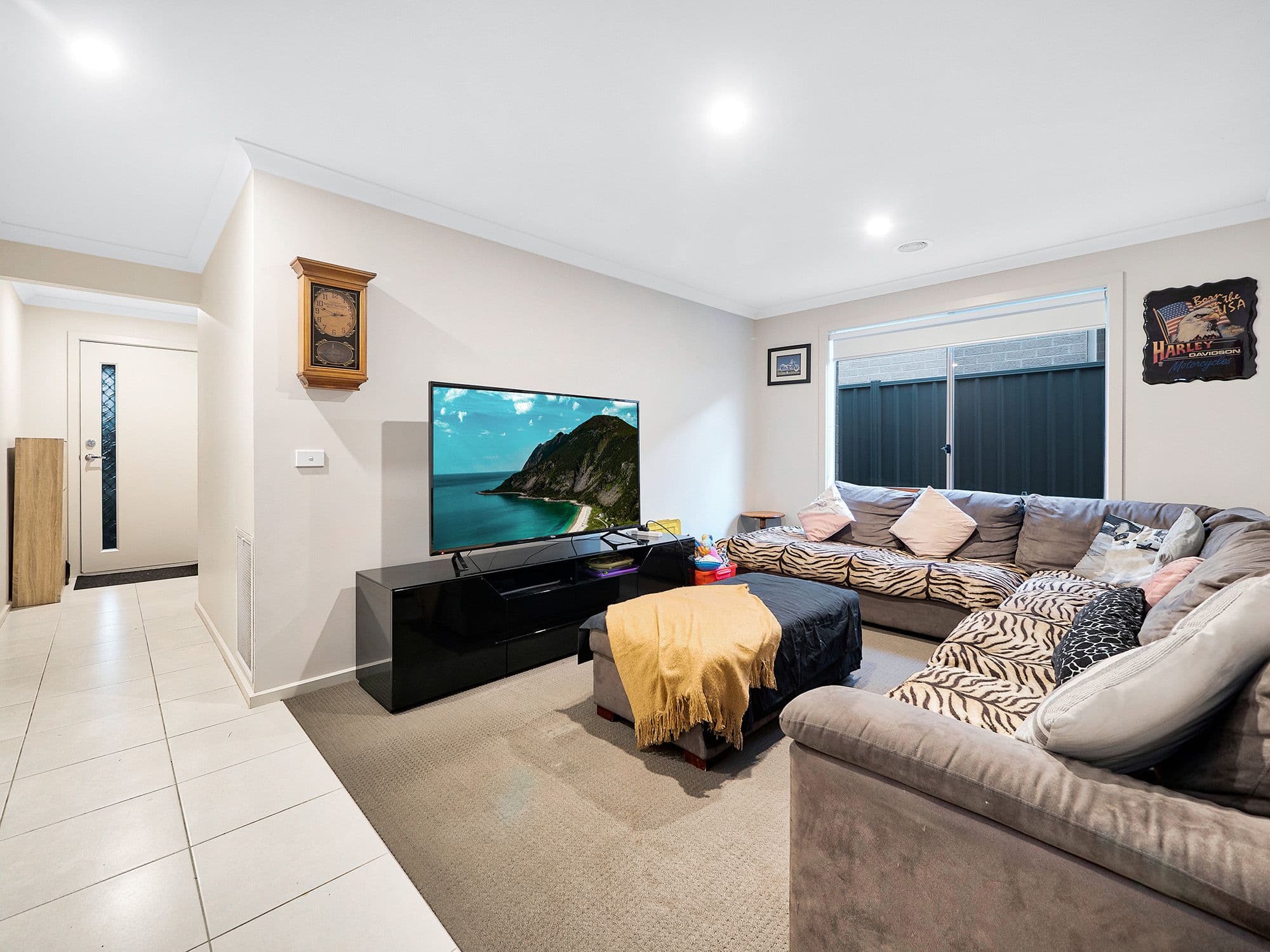 146 Elmslie Drive, Cranbourne East VIC 3977, Cranbourne East - Thumbnail 7