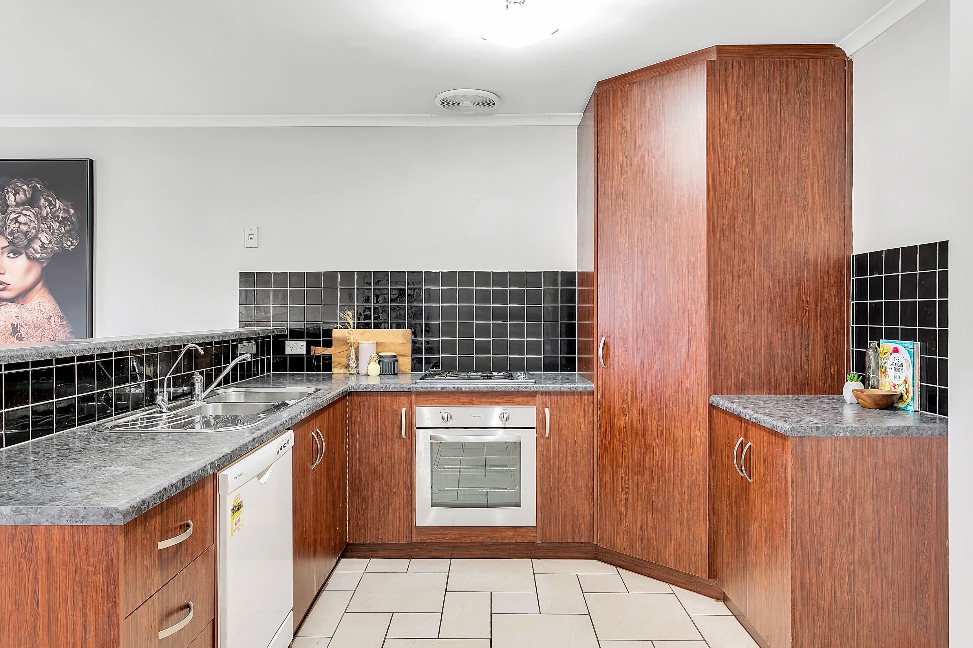 49 Inverway Street, Ferryden Park SA 5010, Ferryden Park - Thumbnail 7