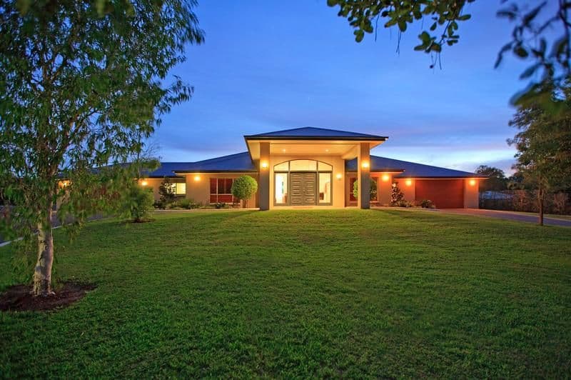 815 New Cleveland Road, GUMDALE QLD 4154, Gumdale - Thumbnail 2