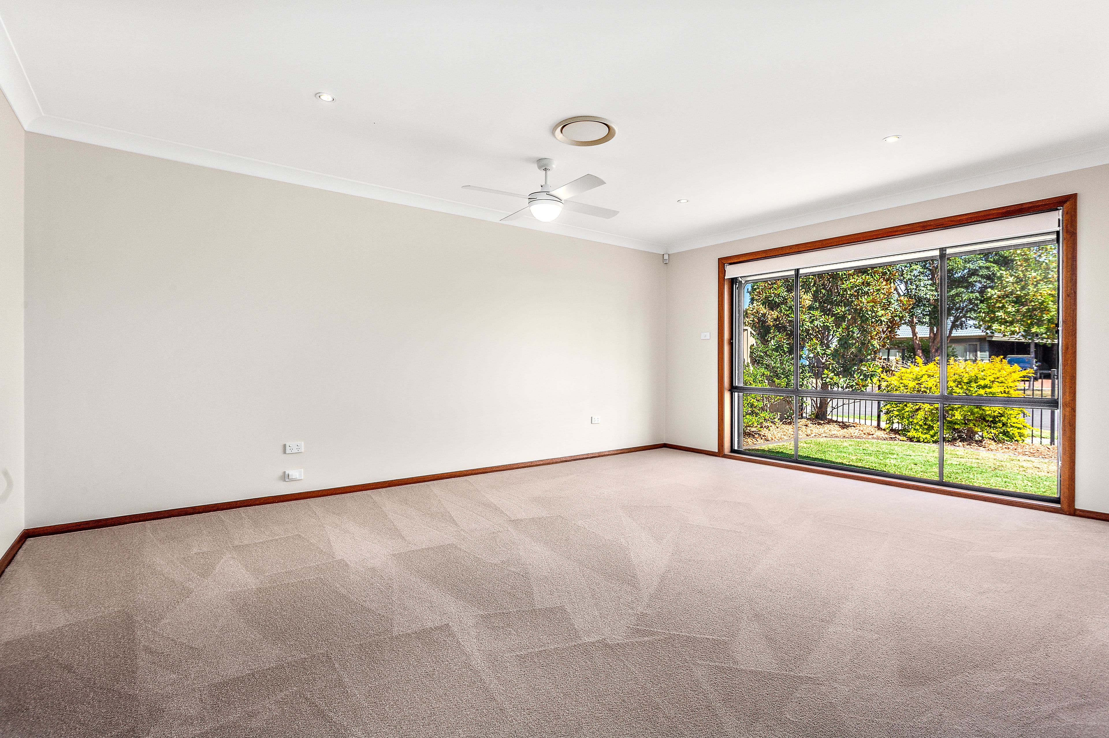102 Central Avenue, Oak Flats - Thumbnail 5
