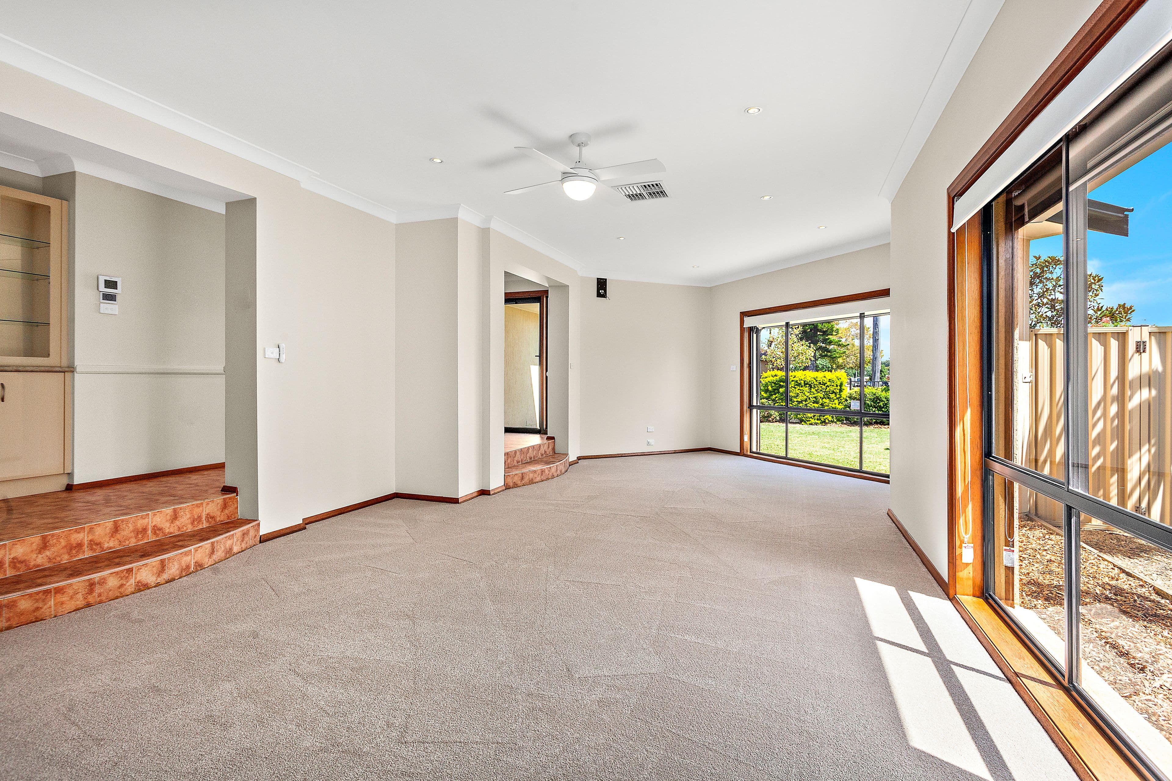 102 Central Avenue, Oak Flats - Thumbnail 8
