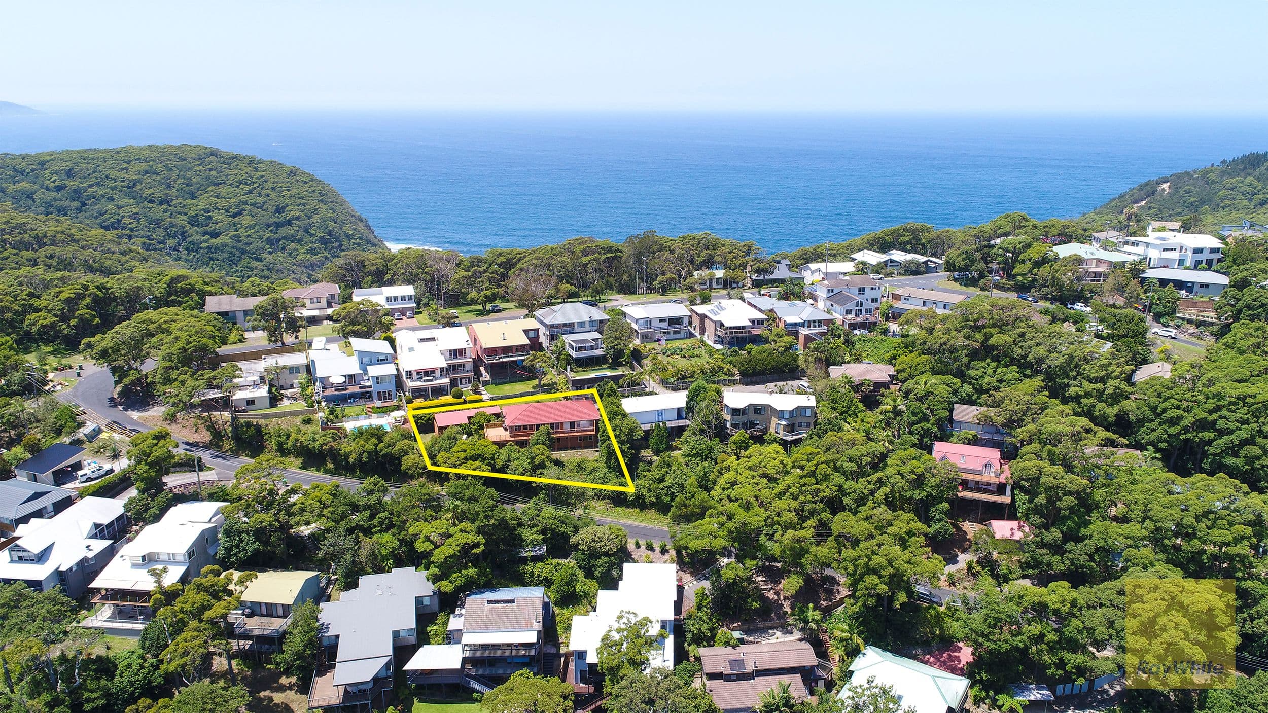 54 Oceano Street, Copacabana - Image 1