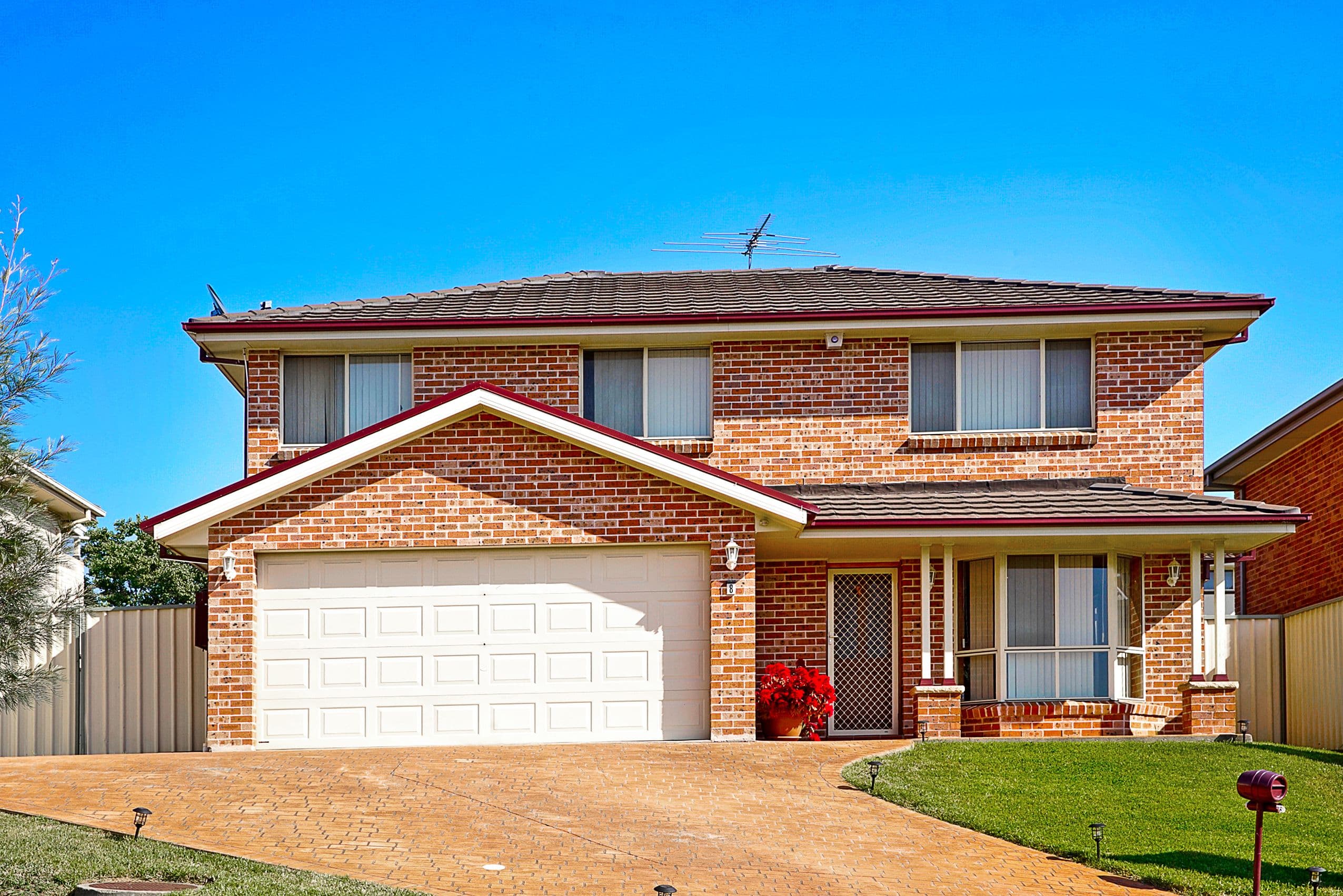 8 Bindee Close, Glenmore Park - Image 1