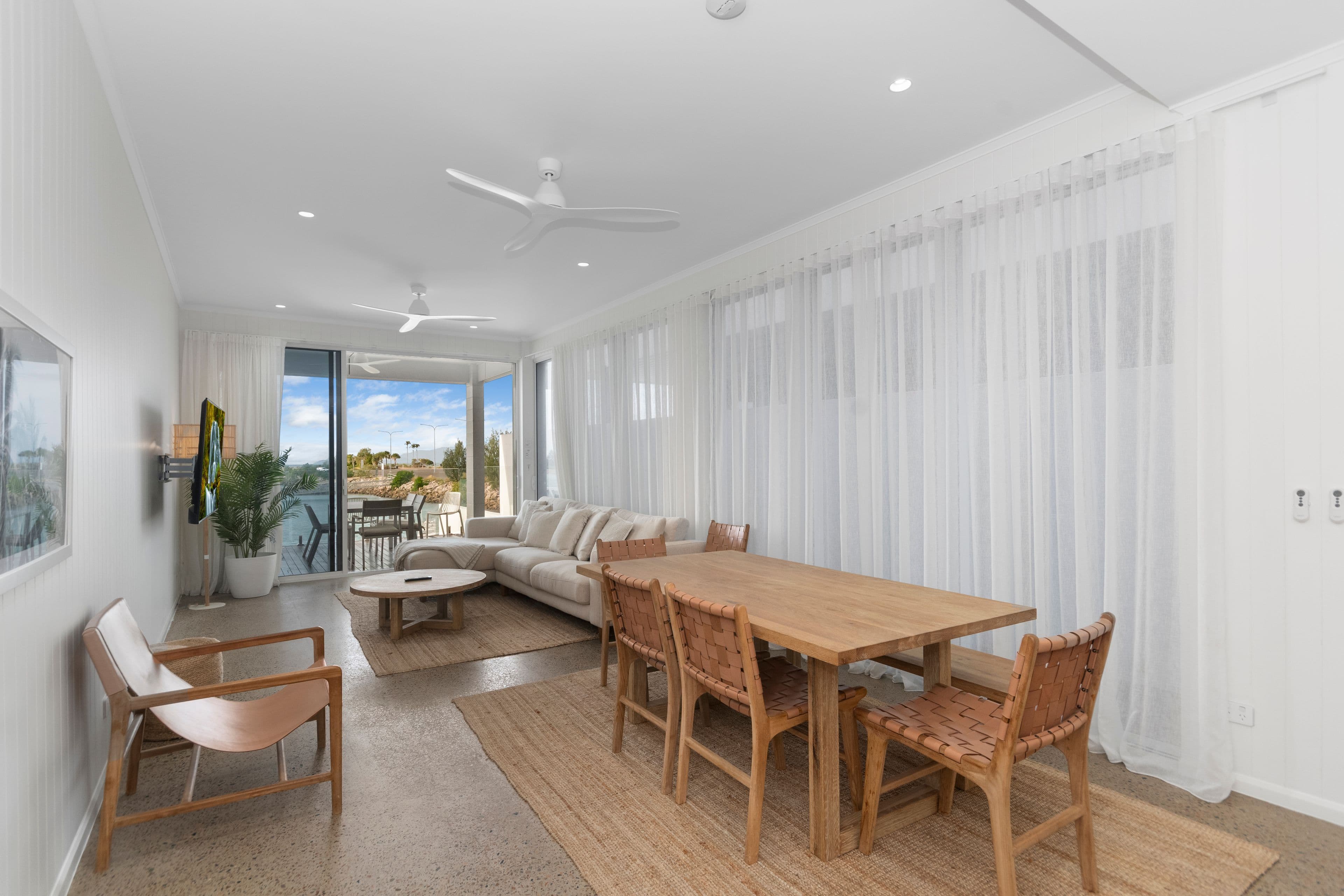 8 Terrace Place, Nelly Bay QLD 4819, Nelly Bay - Thumbnail 2