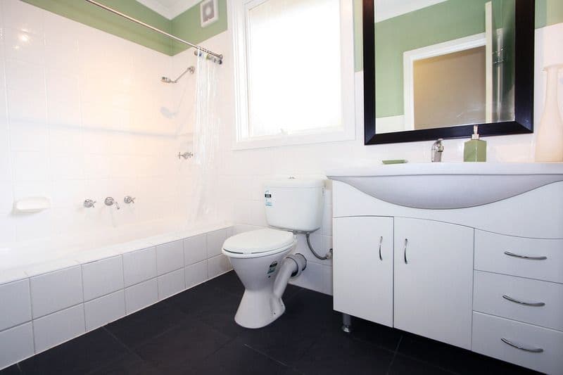 48 Ireland Street, RINGWOOD VIC 3134, Ringwood - Thumbnail 3