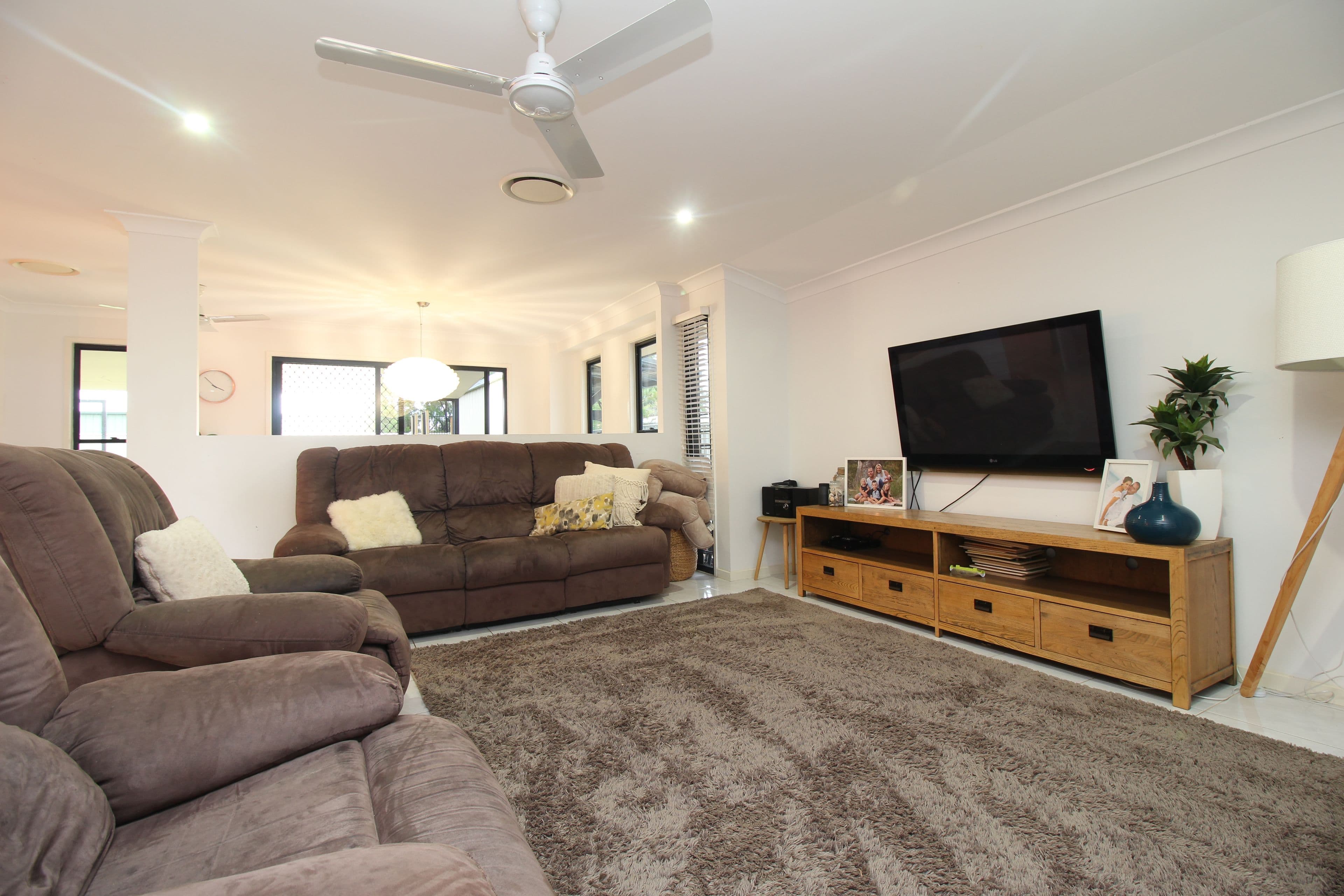 205/220 The Esplanade, Burleigh Heads QLD 4220, Burleigh Heads - Thumbnail 5
