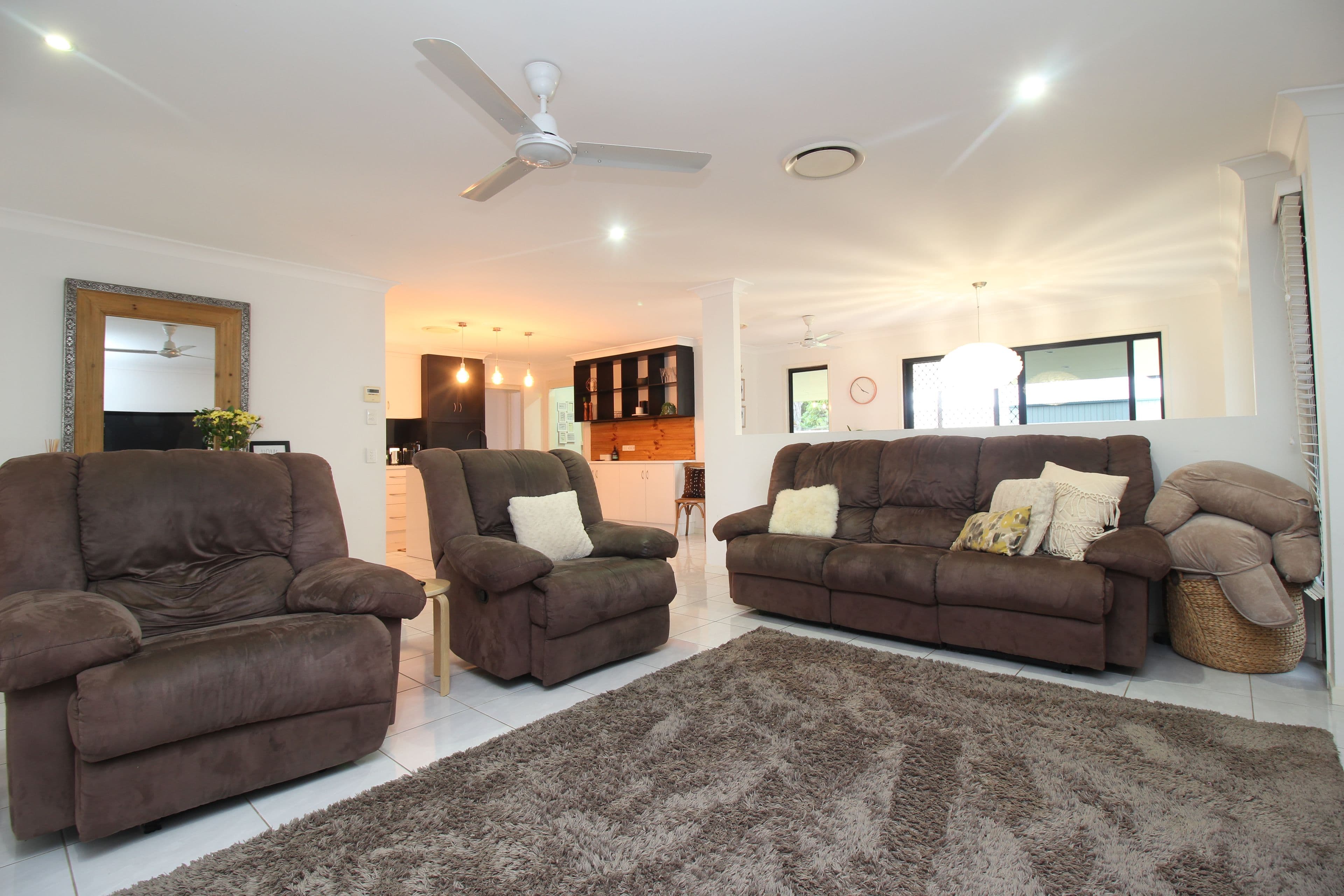 205/220 The Esplanade, Burleigh Heads QLD 4220, Burleigh Heads - Thumbnail 6