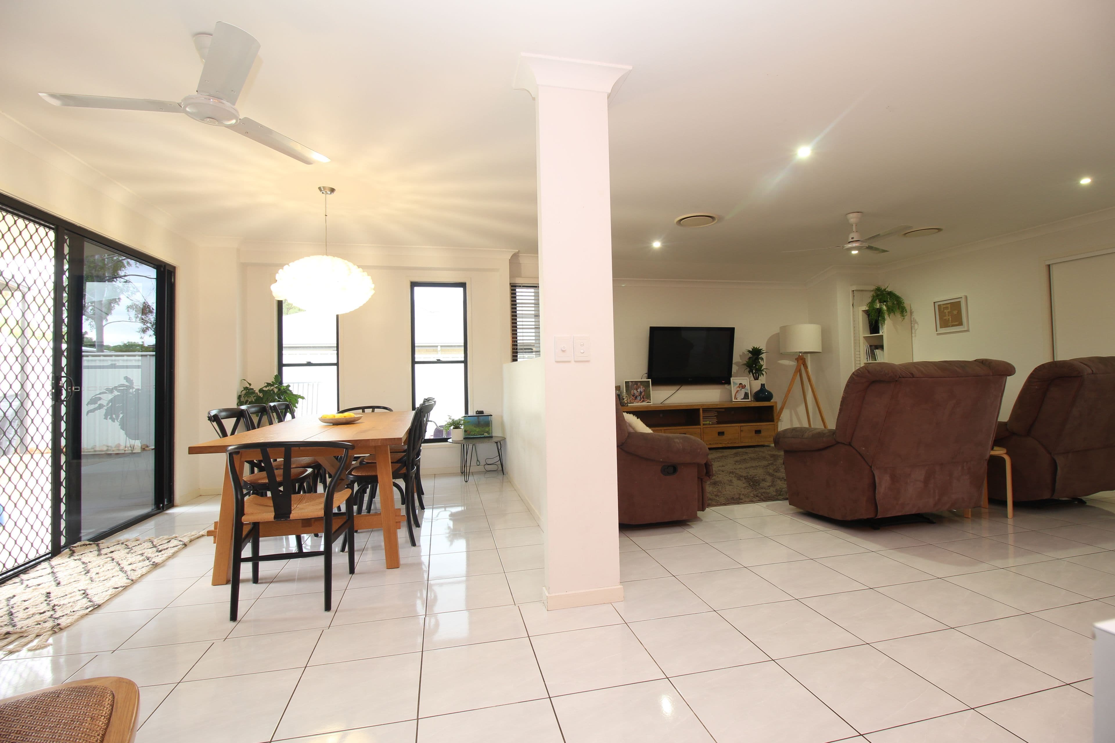 205/220 The Esplanade, Burleigh Heads QLD 4220, Burleigh Heads - Thumbnail 8