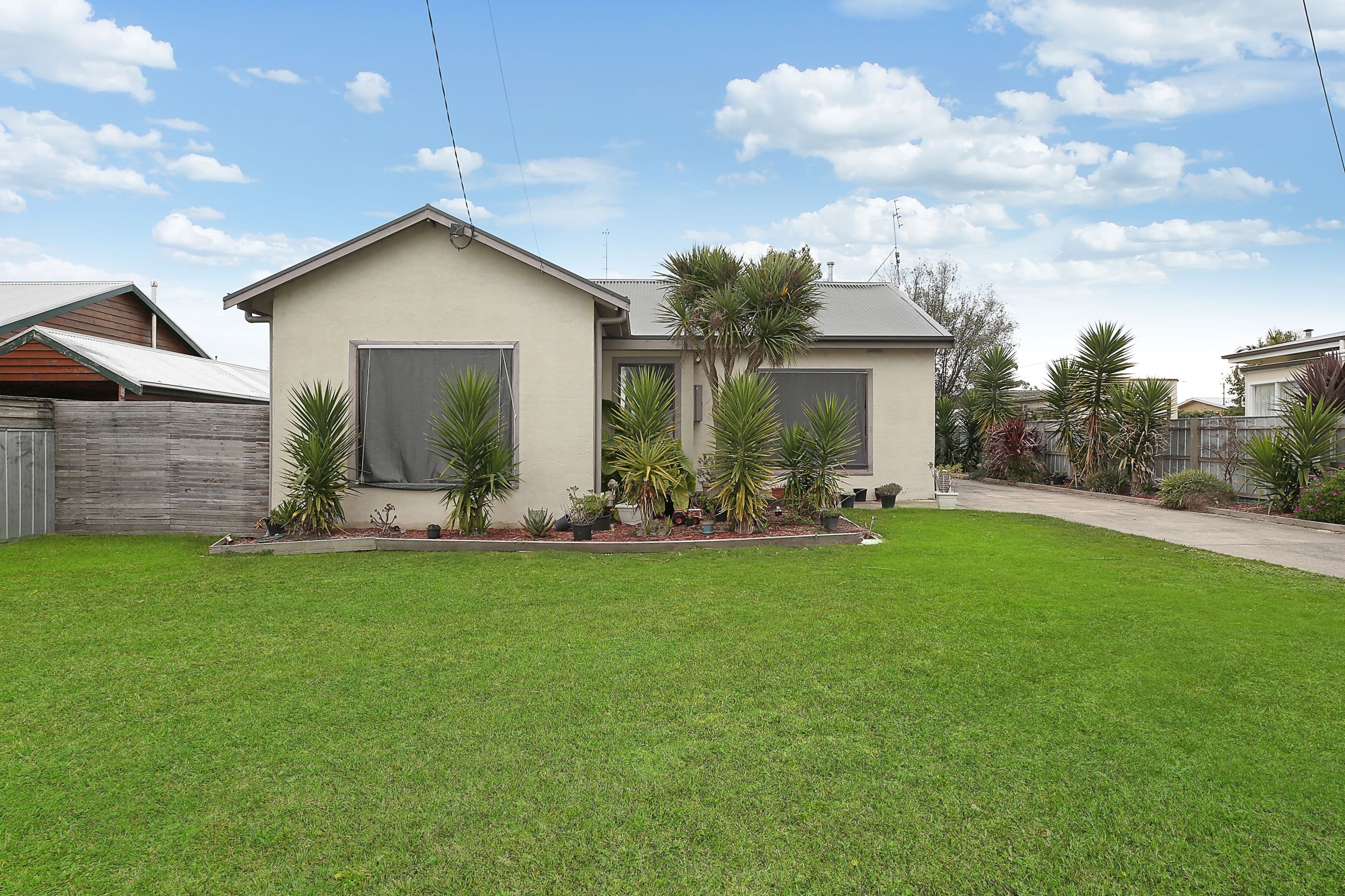 6 Brown Street, Colac VIC 3250, Colac - Image 1