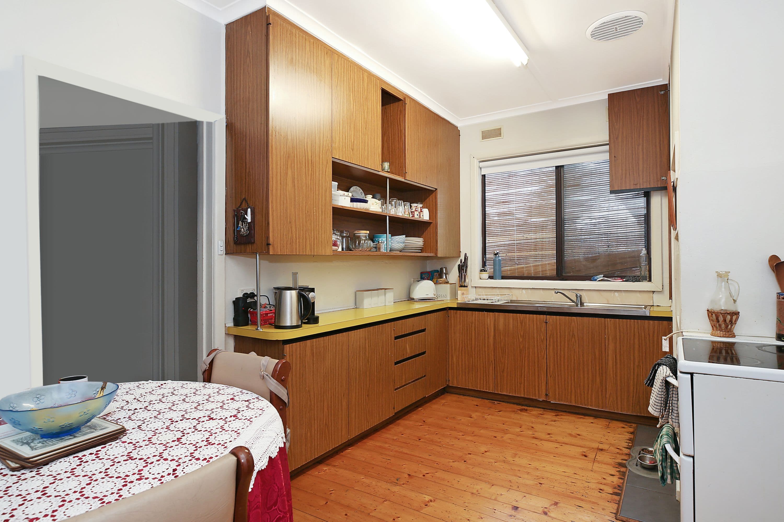 6 Brown Street, Colac VIC 3250, Colac - Thumbnail 4