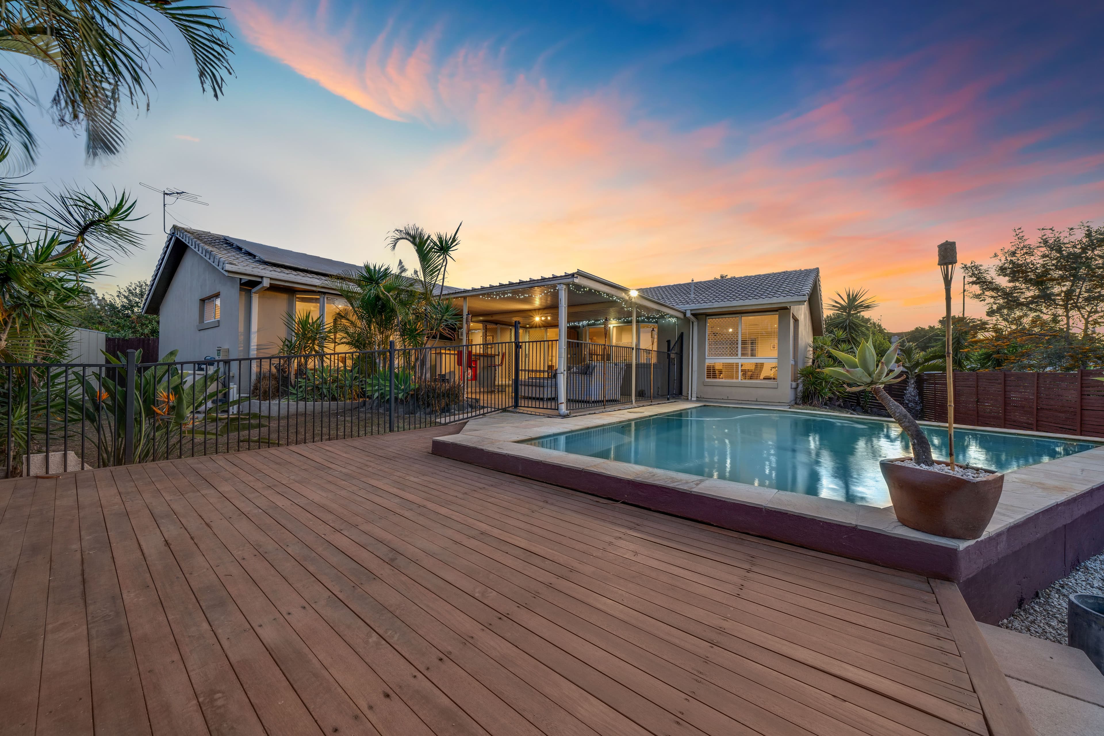 4 Chatfield Street, Edens Landing QLD 4207, Edens Landing - Image 1