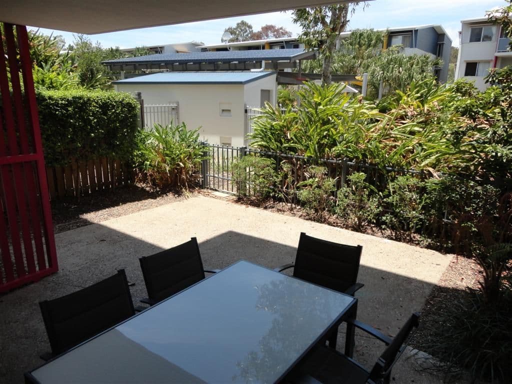 68 Pulgul Street, URANGAN QLD 4655, Urangan - Thumbnail 6