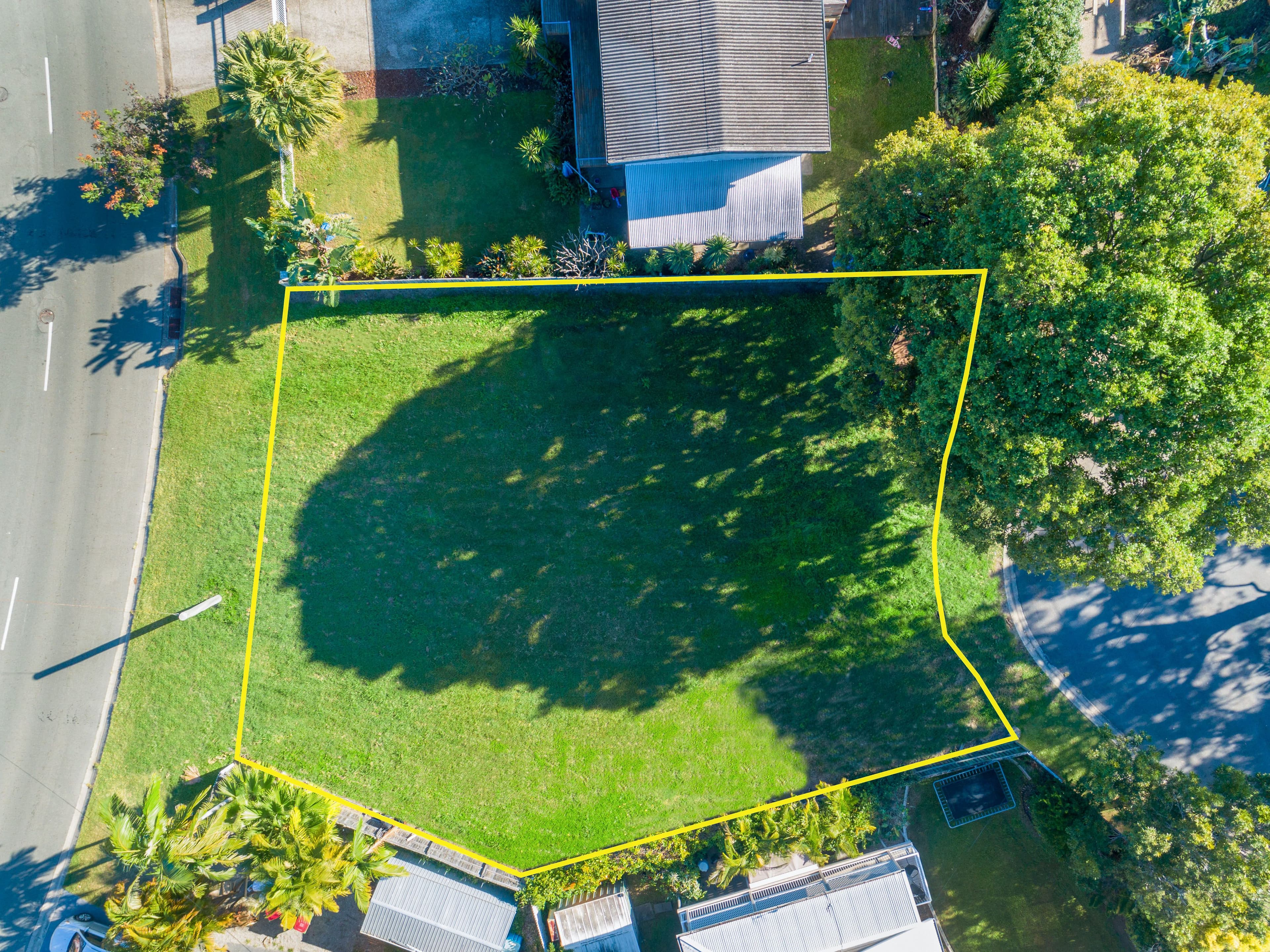 3 Chindrina Street, Hope Island QLD 4212, Hope Island - Thumbnail 2