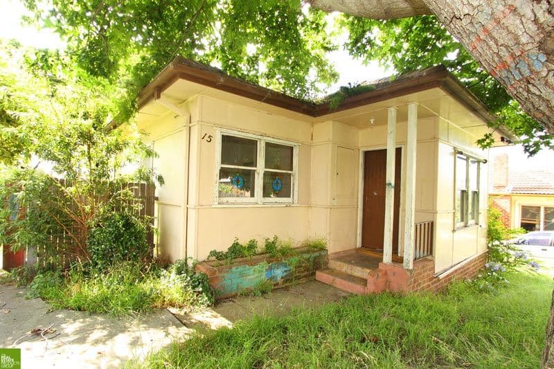 15 Sidney Street, GWYNNEVILLE NSW 2500, Gwynneville - Image 1