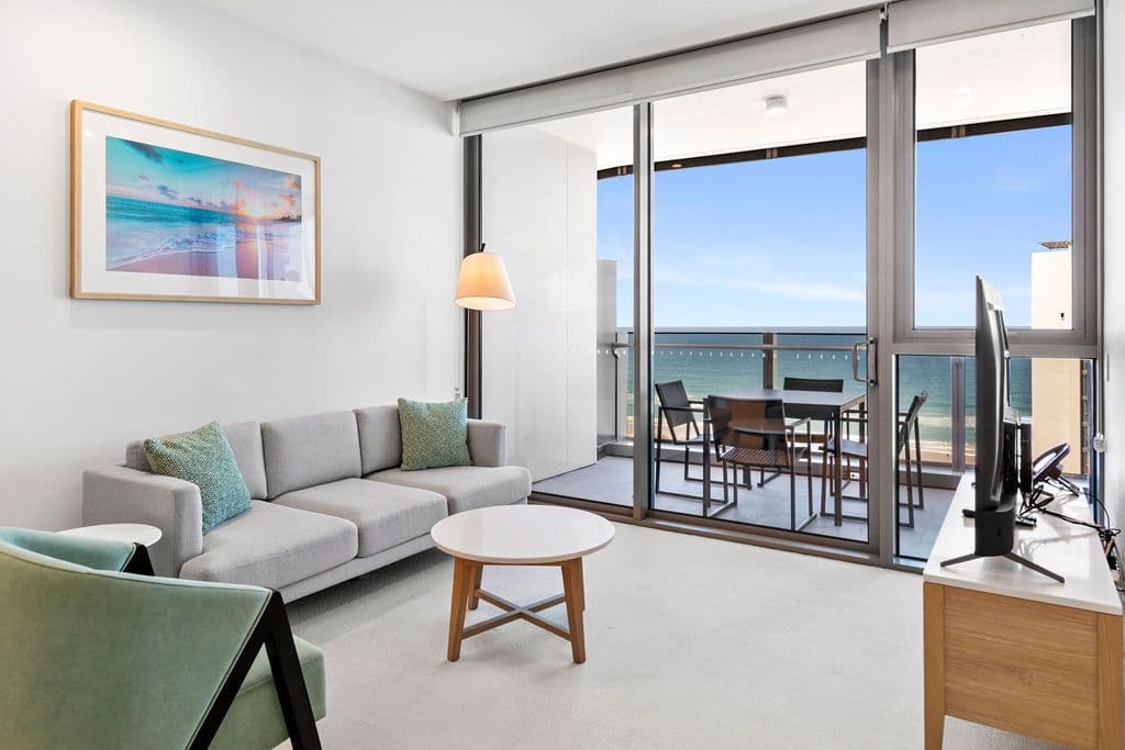12 Philip Avenue, Broadbeach QLD 4218, Broadbeach - Image 1