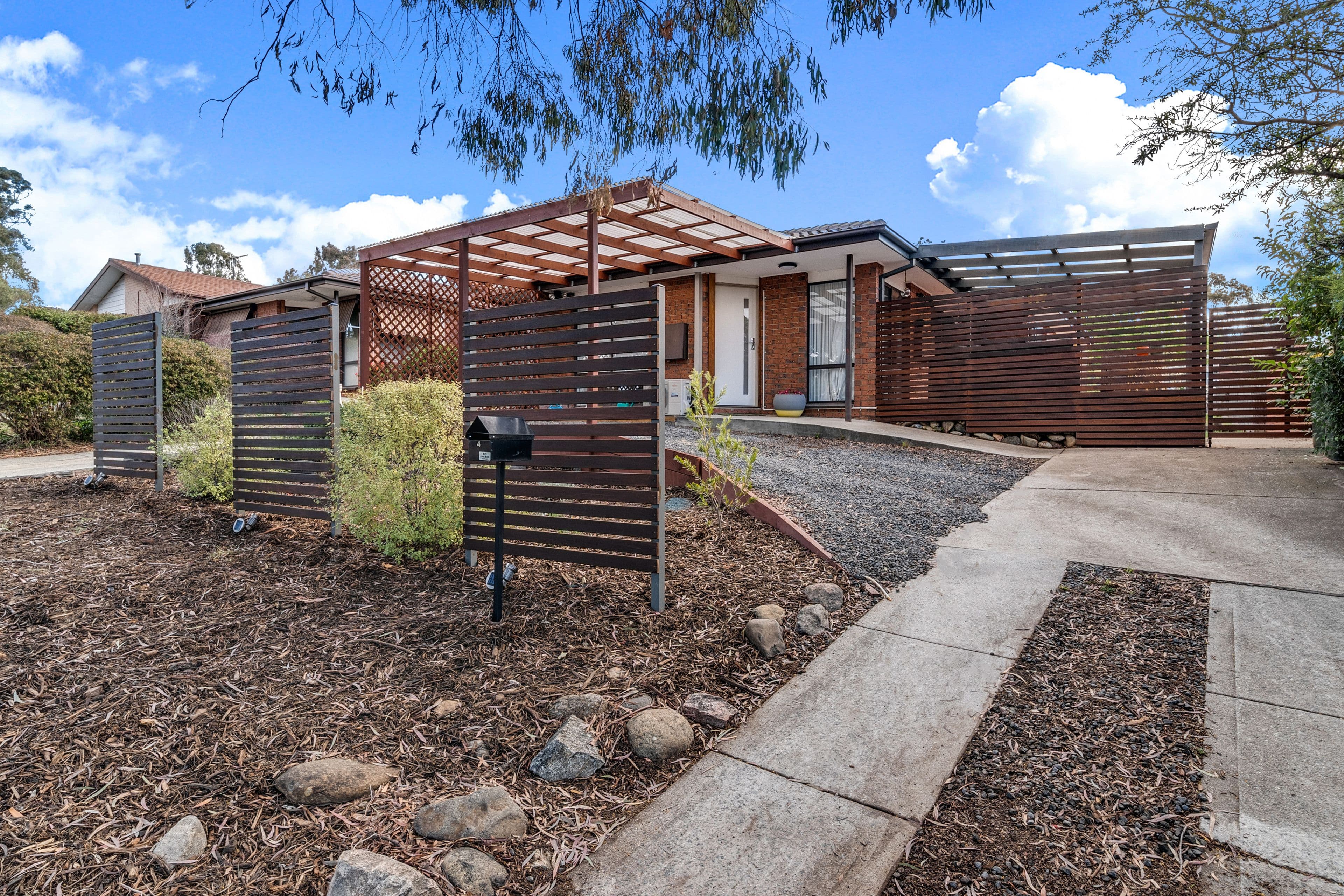 4 Myles Close, Calwell ACT 2905, Calwell - Thumbnail 2