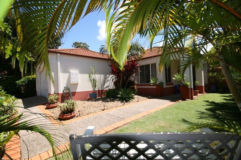 9 Tuggerah Close, ROBINA QLD 4226, Robina - Thumbnail 2