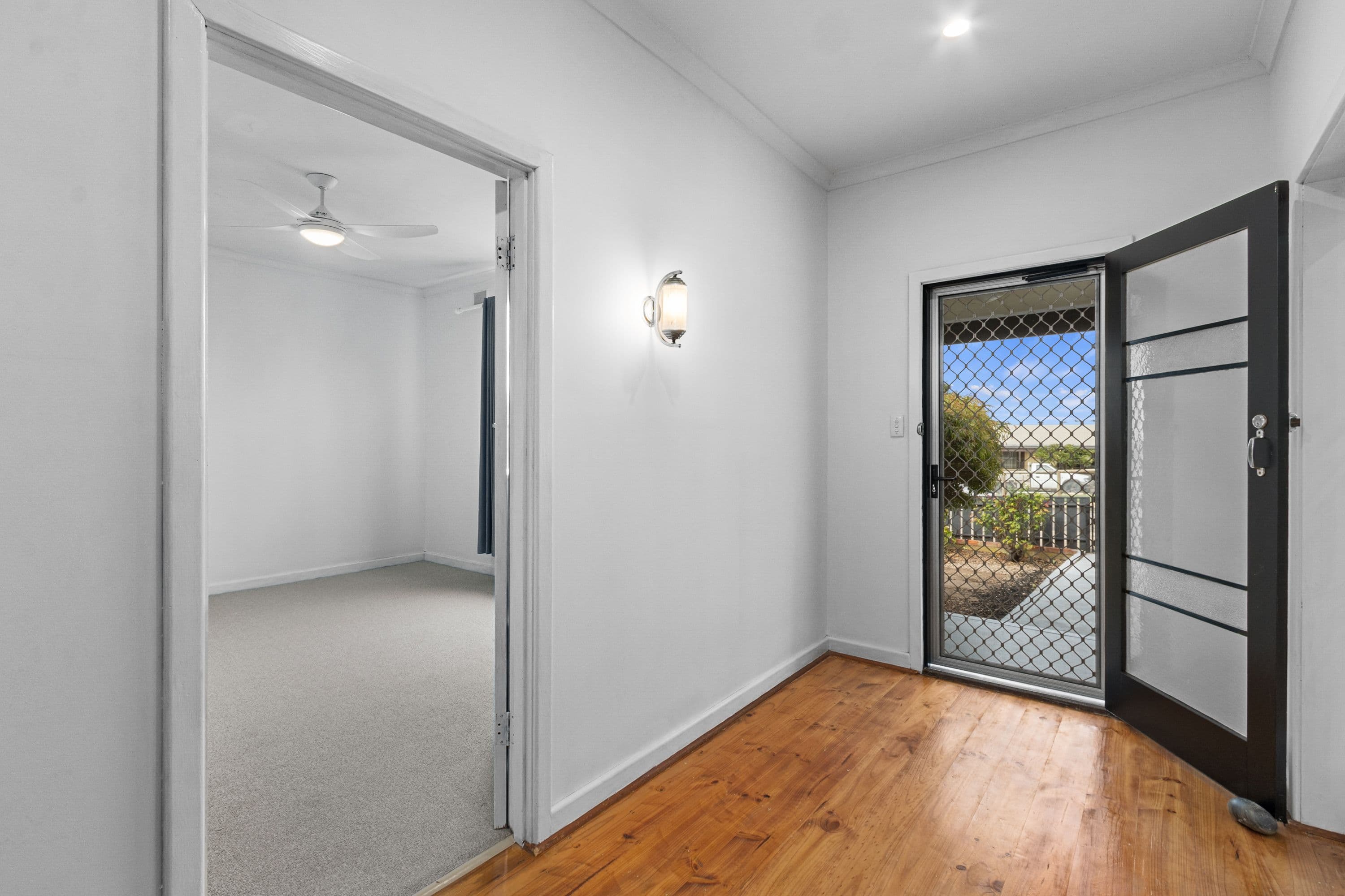 1 Southern Street, Warooka SA 5577, Warooka - Thumbnail 2