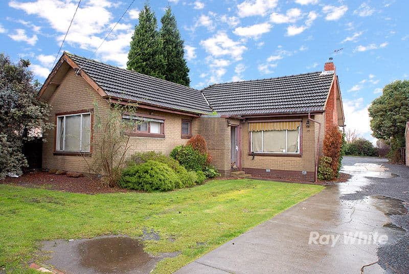13 Adelaide Street, DANDENONG VIC 3175, Dandenong - Thumbnail 2
