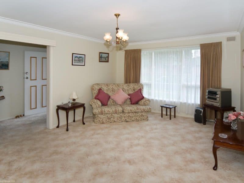 9  Blackwood Crescent, MORPHETT VALE SA 5162, Morphett Vale - Thumbnail 2