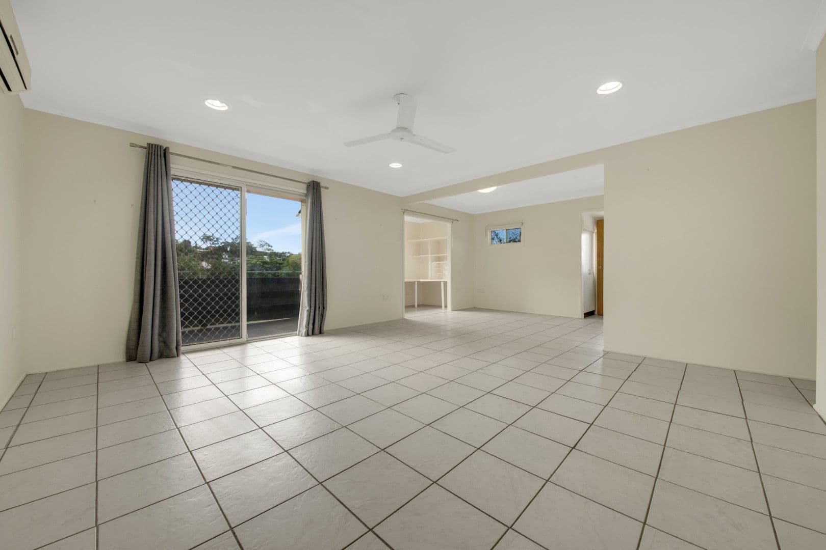 4 Jarrah Court, Kin Kora QLD 4680, Kin Kora - Thumbnail 3