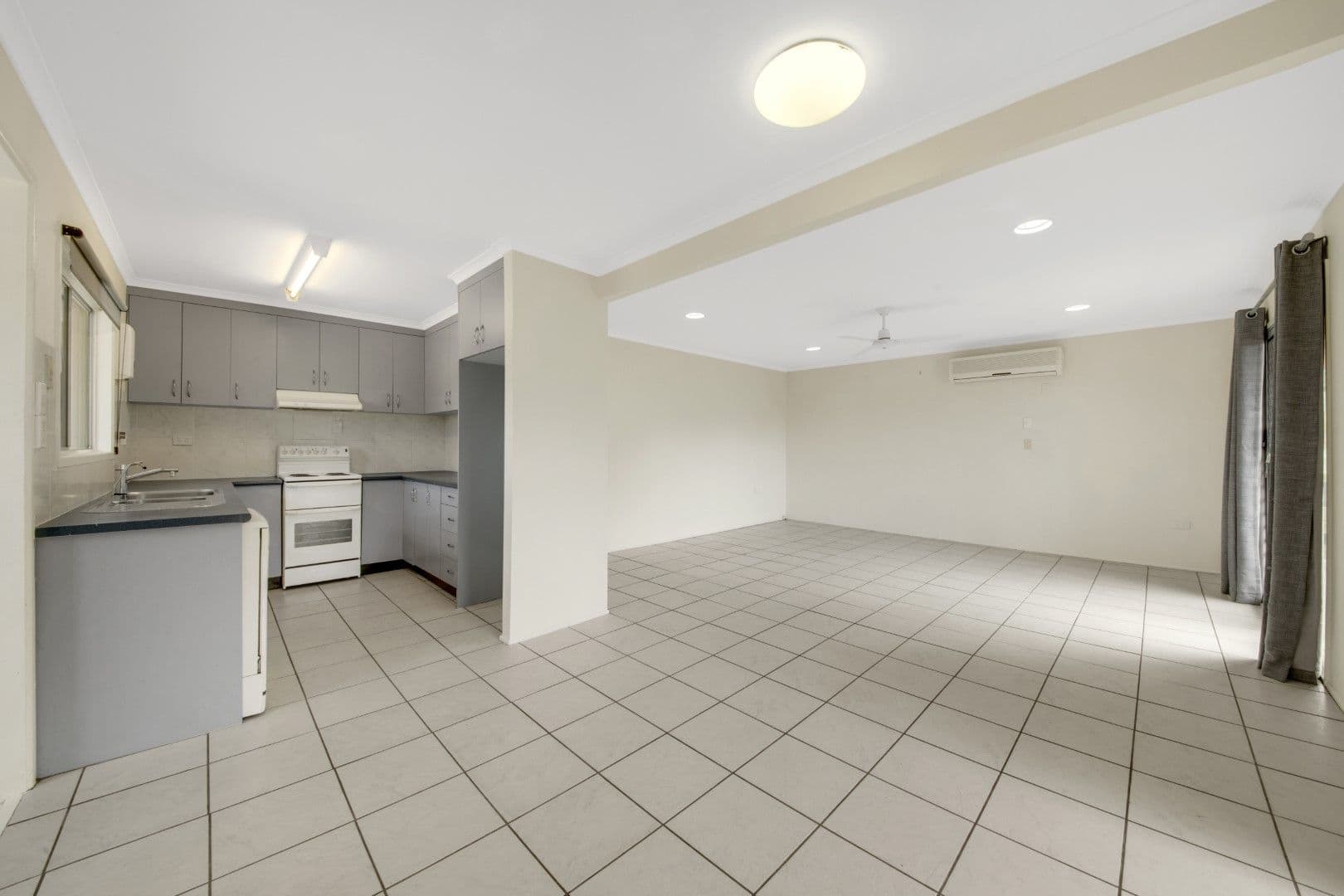 4 Jarrah Court, Kin Kora QLD 4680, Kin Kora - Thumbnail 4