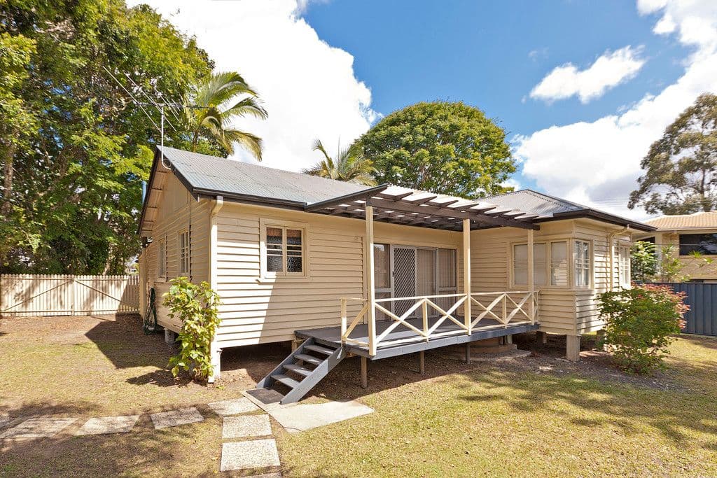 2 Mungala Street, ROCHEDALE SOUTH QLD 4123, Rochedale South - Thumbnail 2