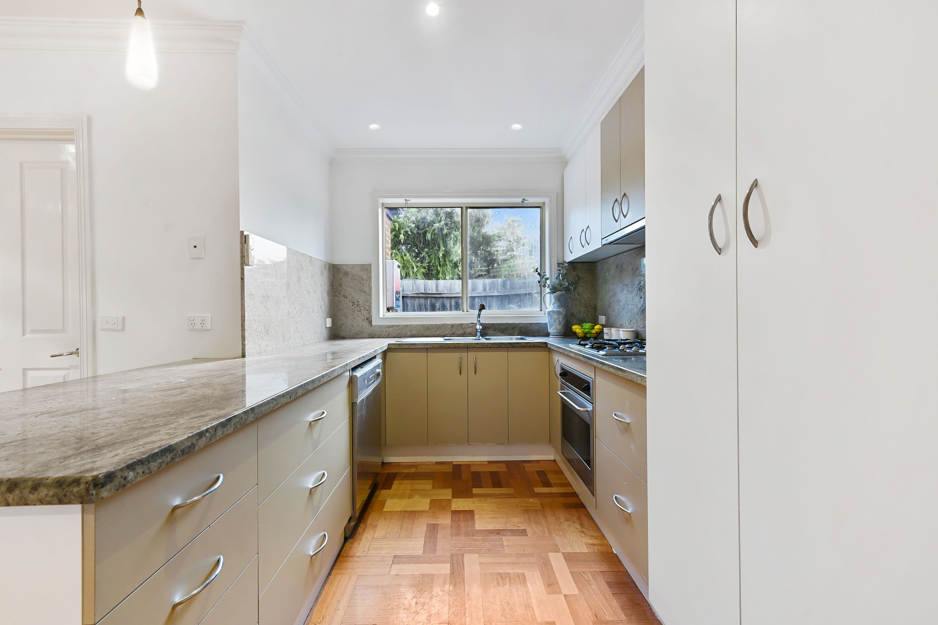 6 Norma Avenue, Oakleigh South VIC 3167, Oakleigh South - Thumbnail 6