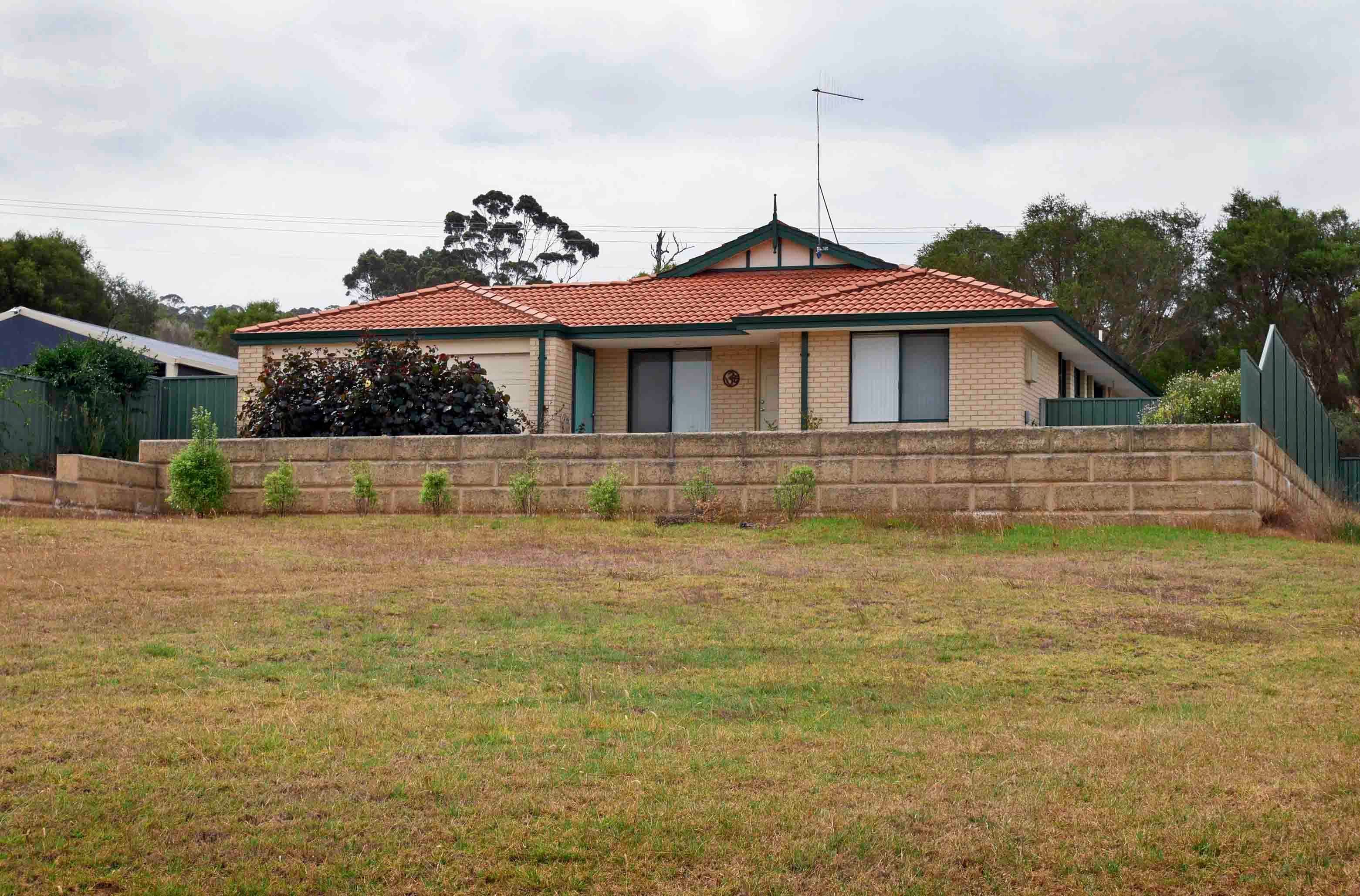 17 Willow Creek Drive, Denmark WA 6333, Denmark - Thumbnail 2