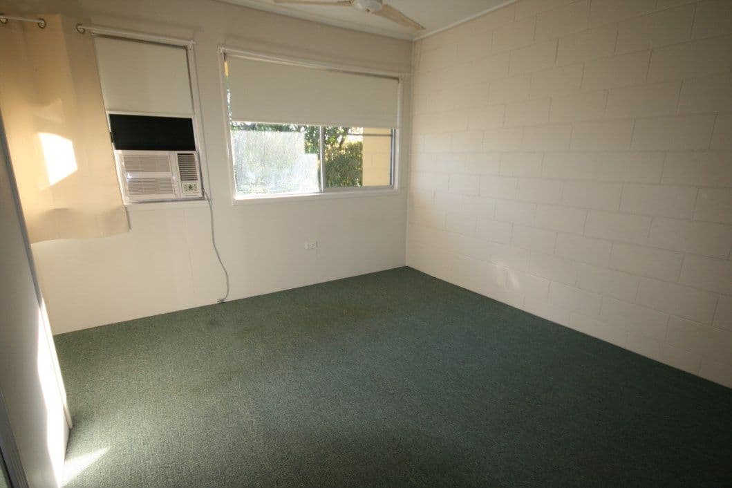 45 Beach Road, Sarina QLD 4737, Sarina - Thumbnail 5