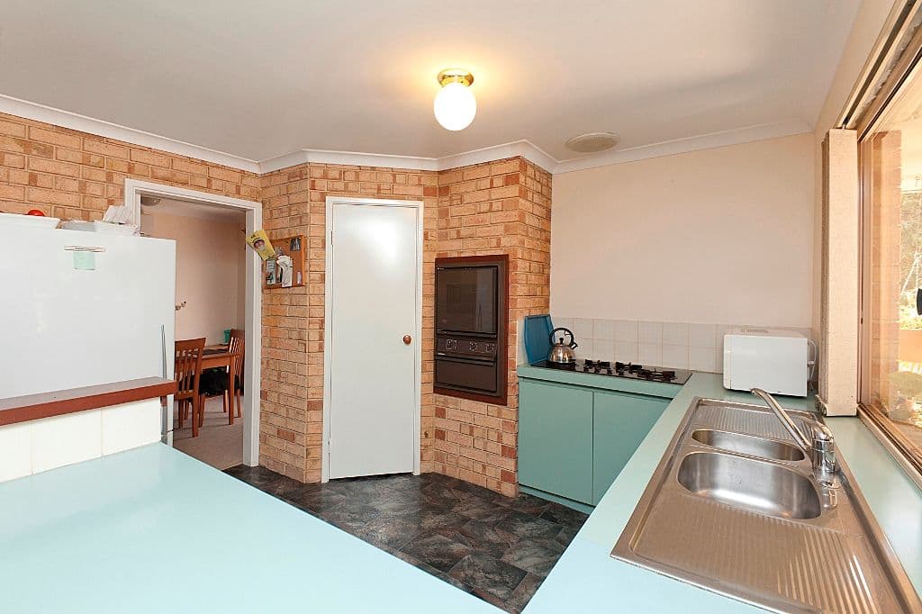 30 Sloan Drive, LEDA WA 6170, Leda - Thumbnail 7