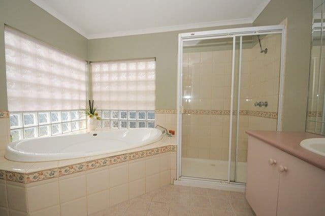 9 Diamond Drive, WERRIBEE VIC 3030, Werribee - Thumbnail 6