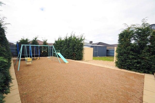 9 Diamond Drive, WERRIBEE VIC 3030, Werribee - Thumbnail 7