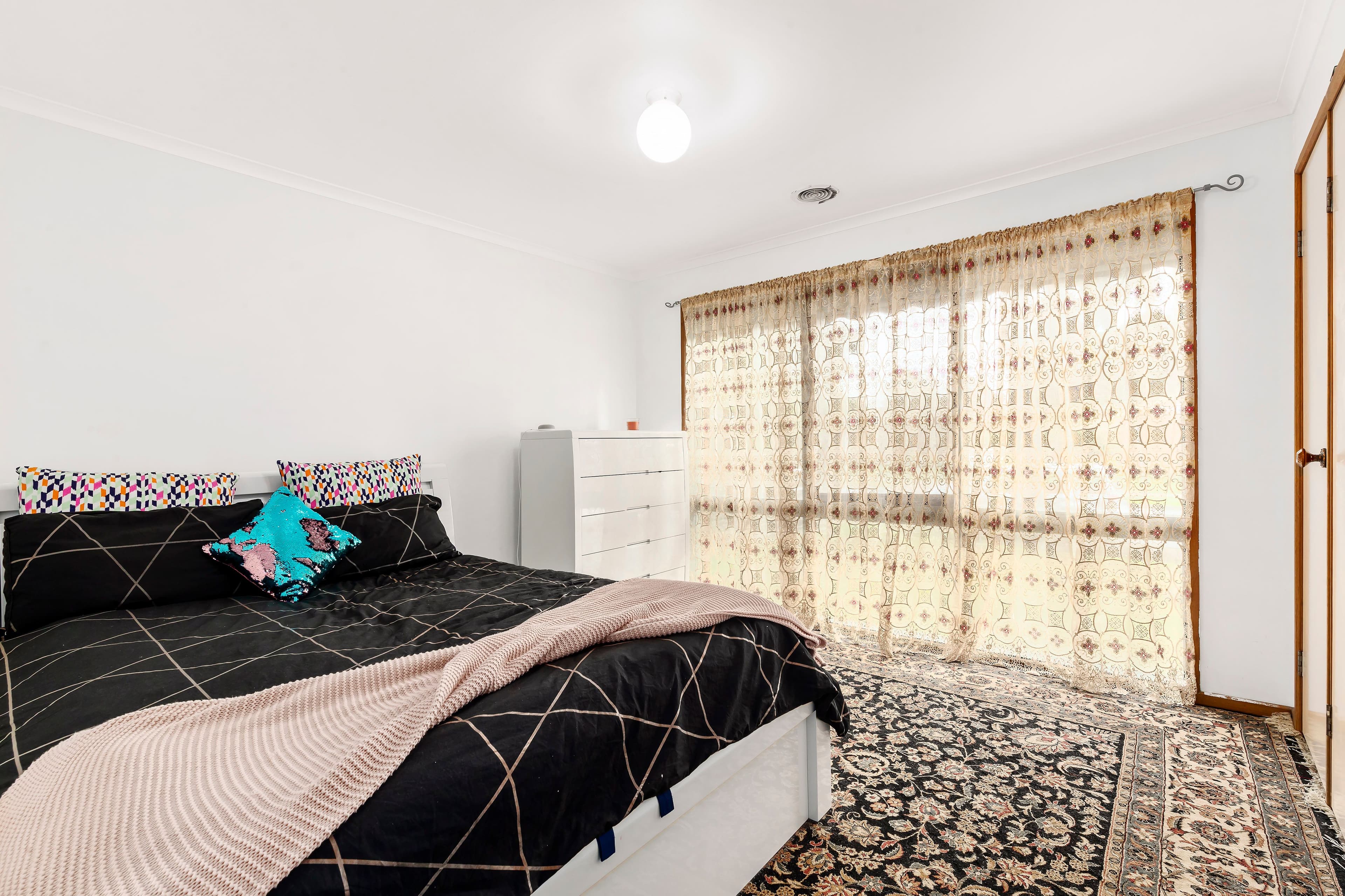70 Scotsburn Way, Endeavour Hills VIC 3802, Endeavour Hills - Thumbnail 8