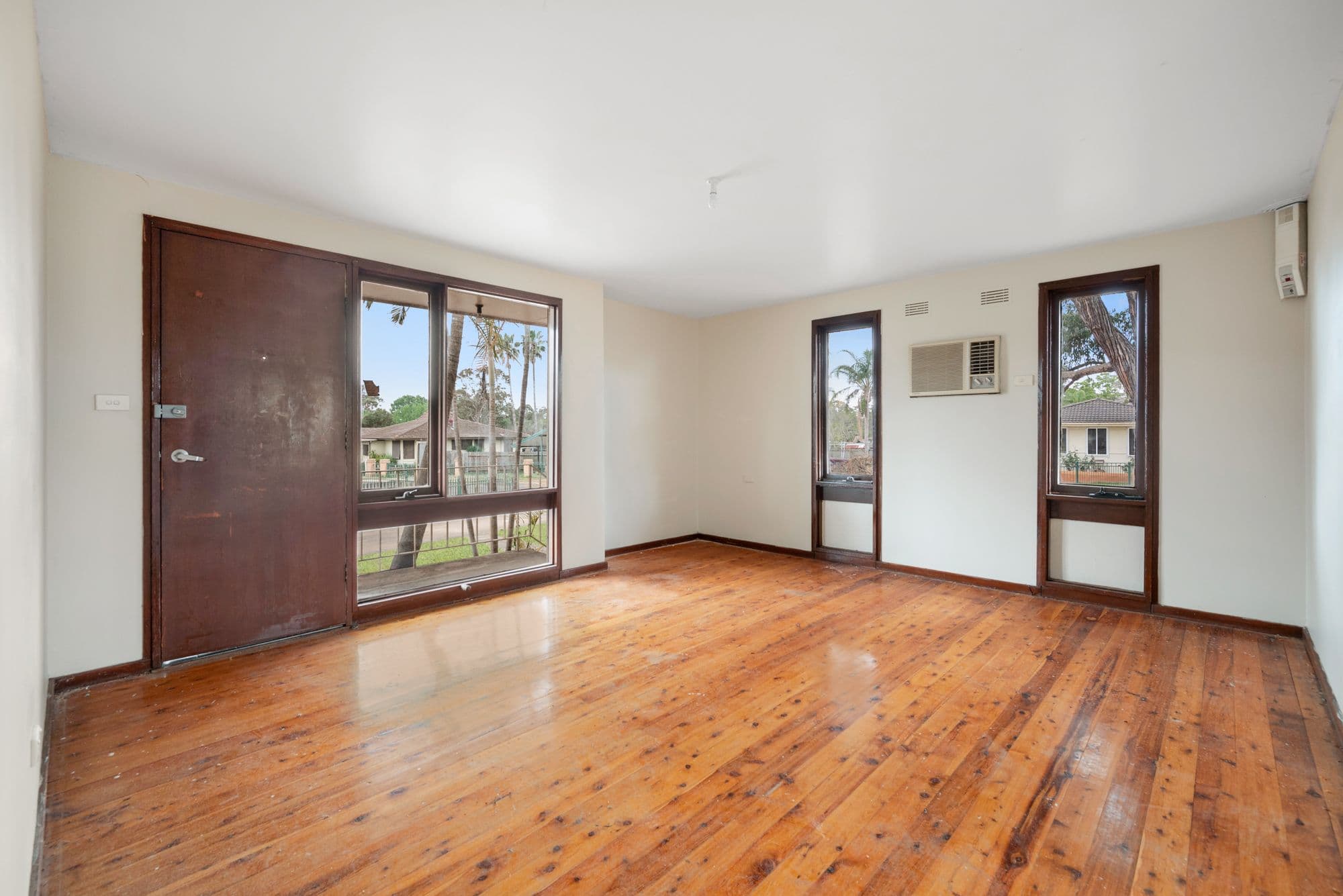 9 Mungadal Way, Airds NSW 2560, Airds - Thumbnail 3