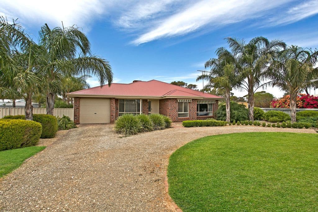 12 Saint Street, Balaklava SA 5461, Balaklava - Image 1