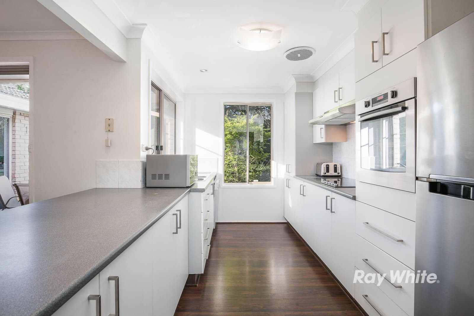 21 Carinda Drive, Glenhaven - Thumbnail 6