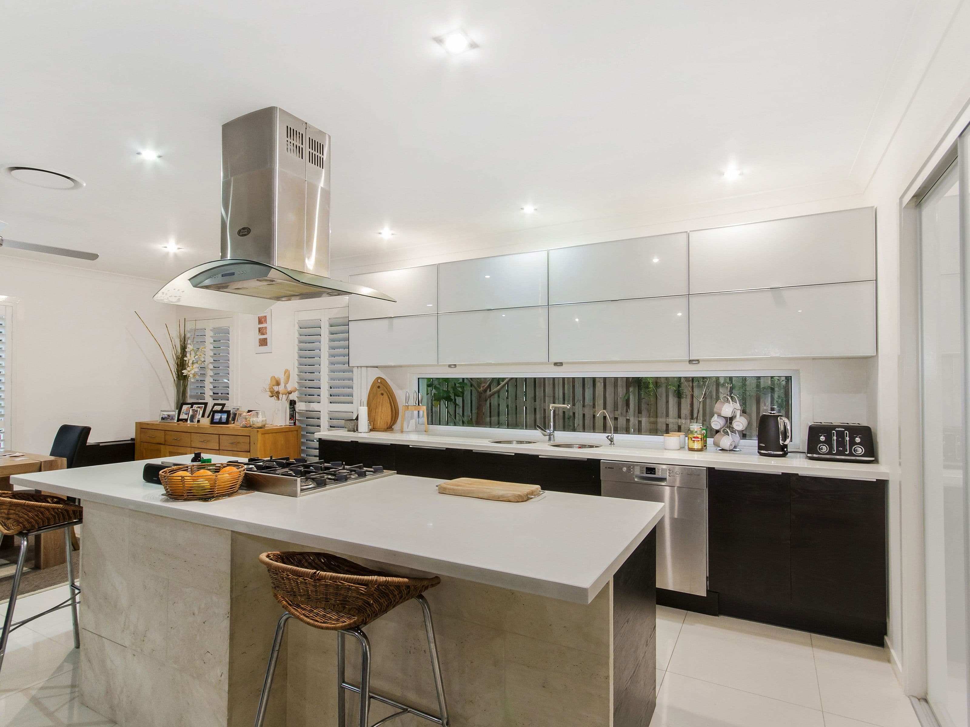6 Greenview Drive, Upper Coomera QLD 4209, Upper Coomera - Thumbnail 4