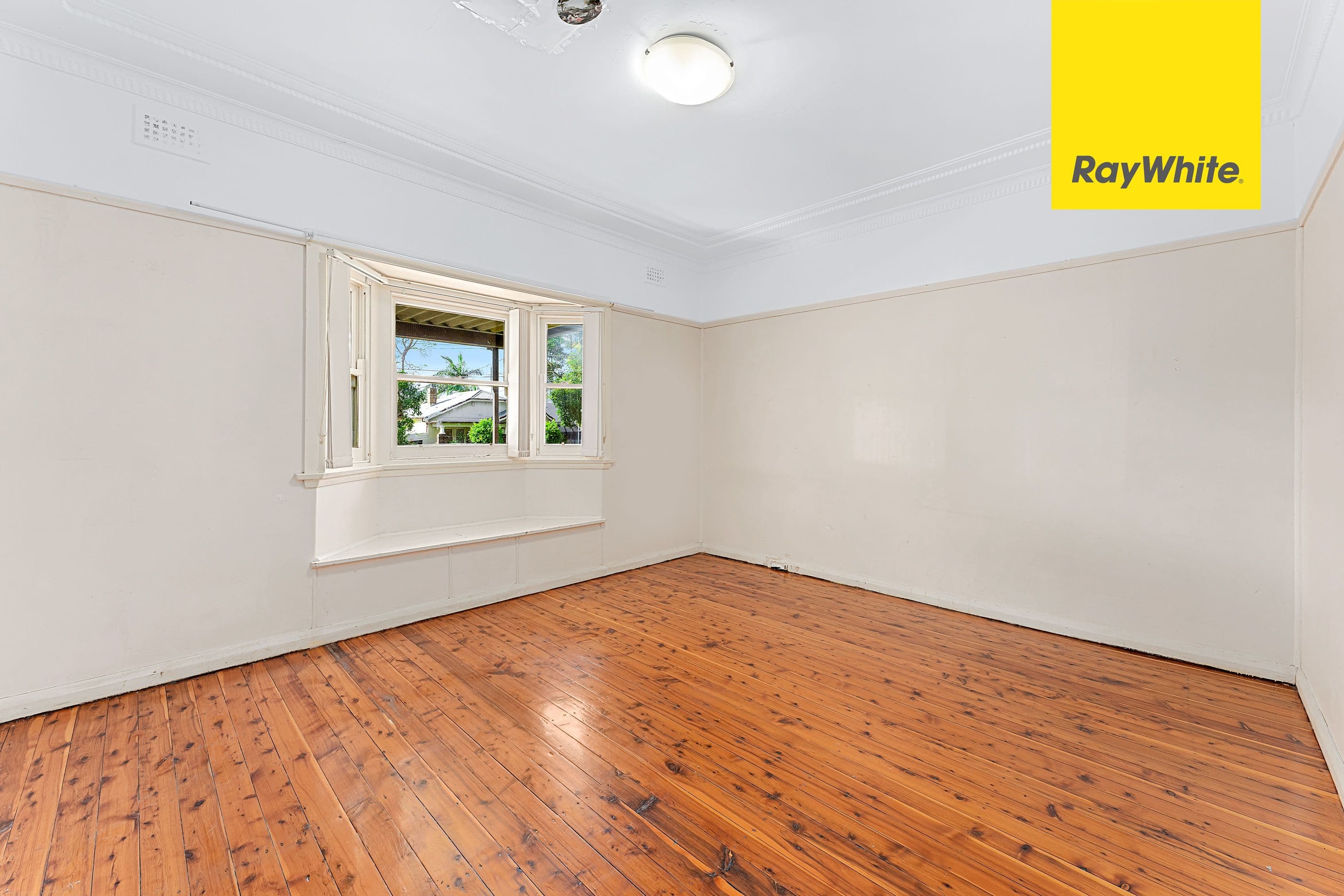 32 Victoria Street East, Lidcombe NSW 2141, Lidcombe - Thumbnail 3
