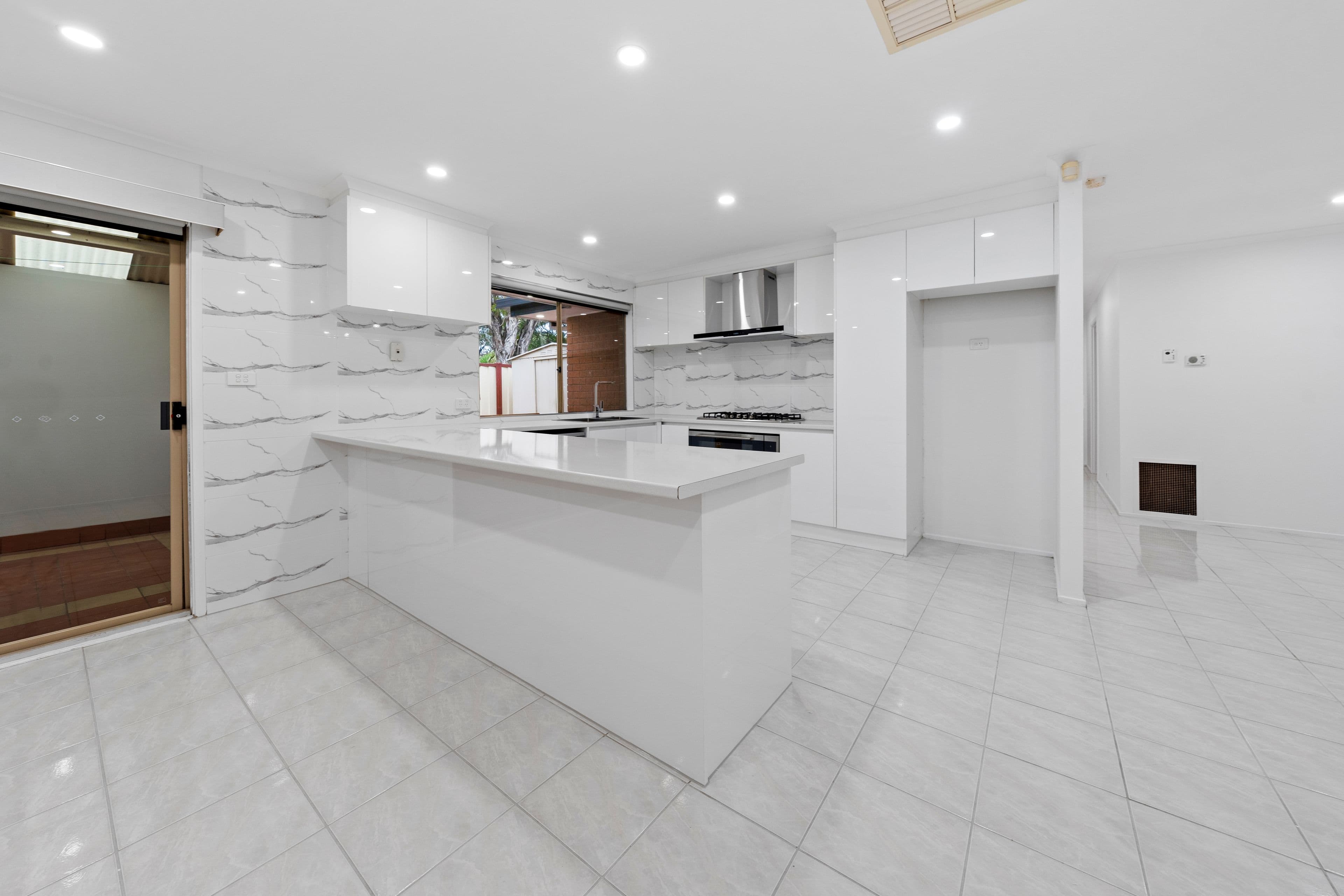 5 Mercer Court, Delahey VIC 3037, Delahey - Thumbnail 2