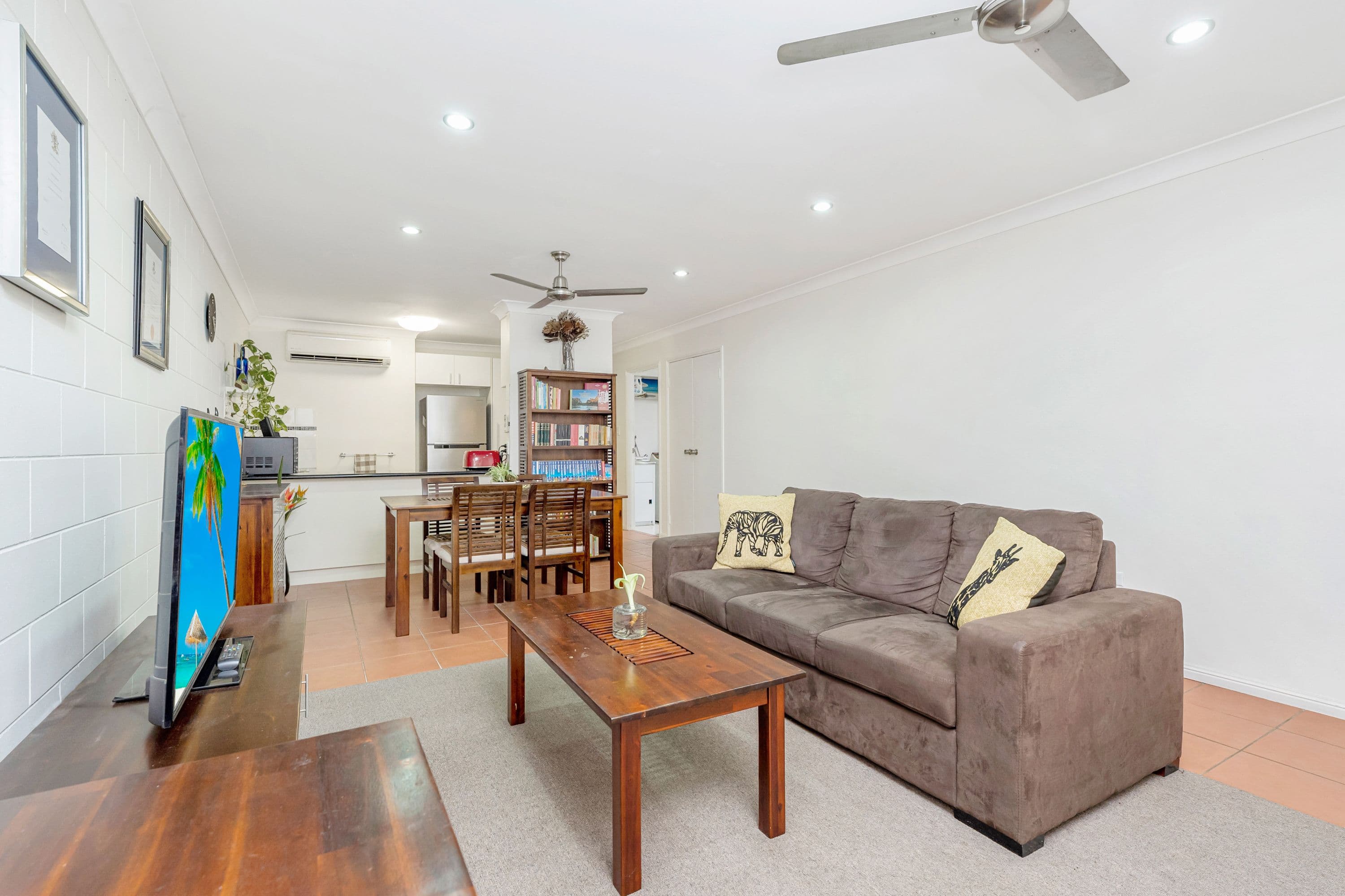 29 Ackers Street, Hermit Park QLD 4812, Hermit Park - Thumbnail 4
