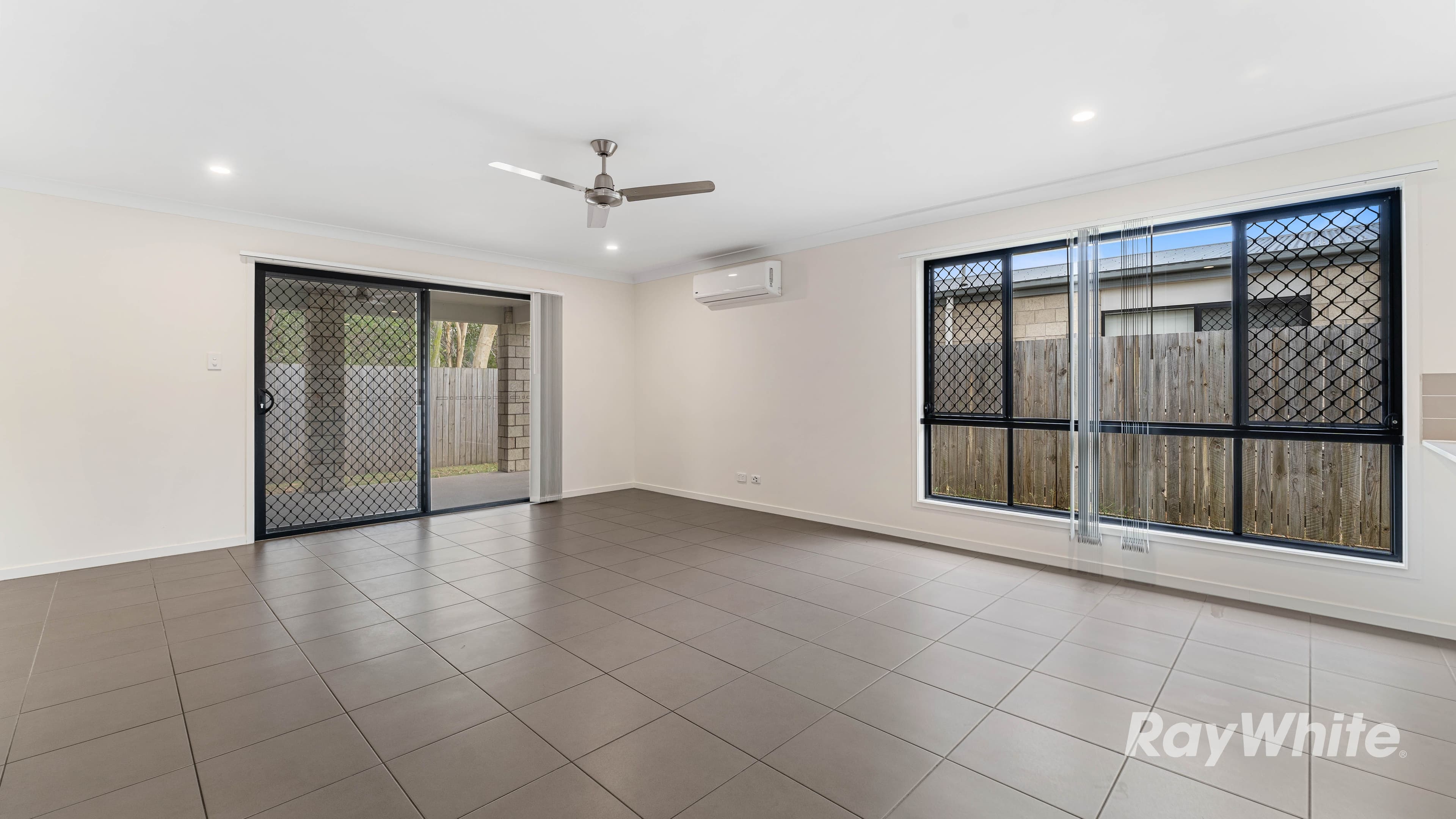 14 Frederick Place, Park Ridge QLD 4125, Park Ridge - Thumbnail 8