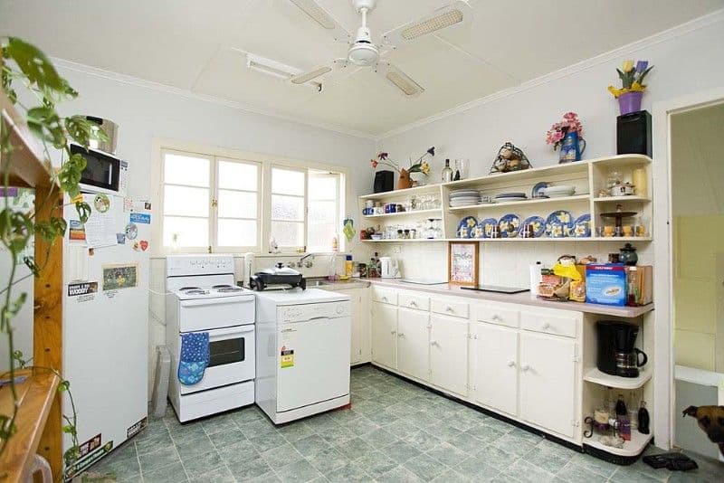 16 Amega Street, MOUNT GRAVATT EAST QLD 4122, Mount Gravatt East - Thumbnail 4