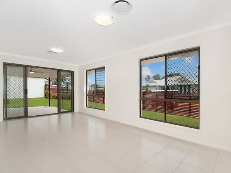 1 Oakbridge Way, Peregian Springs - Thumbnail 5