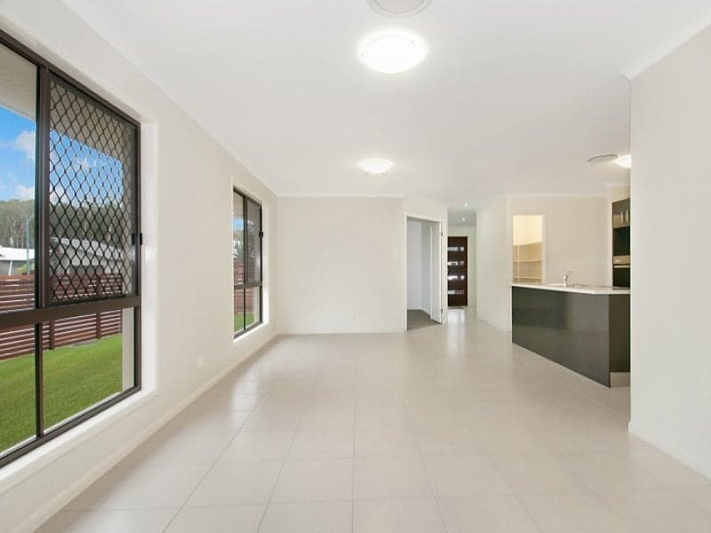 1 Oakbridge Way, Peregian Springs - Thumbnail 6